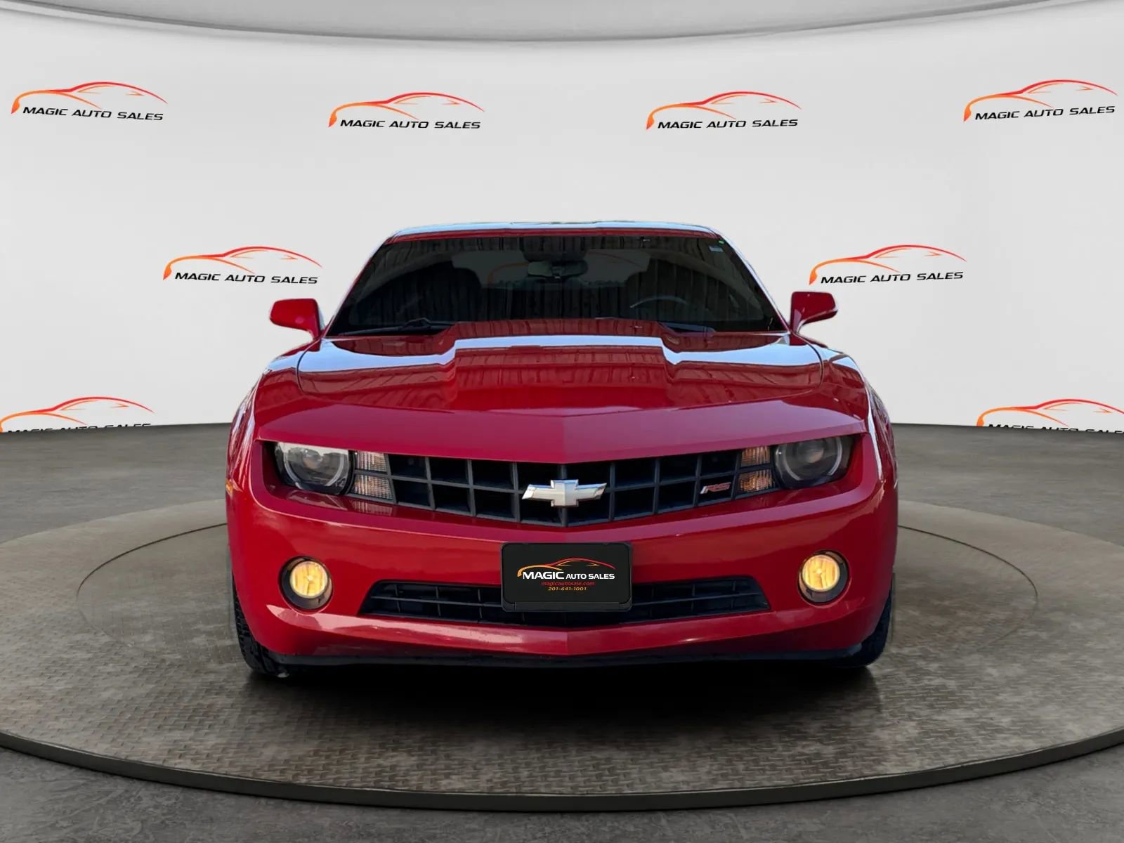 Used 2010 Chevrolet Camaro LT w/ RS Package RWD image 3