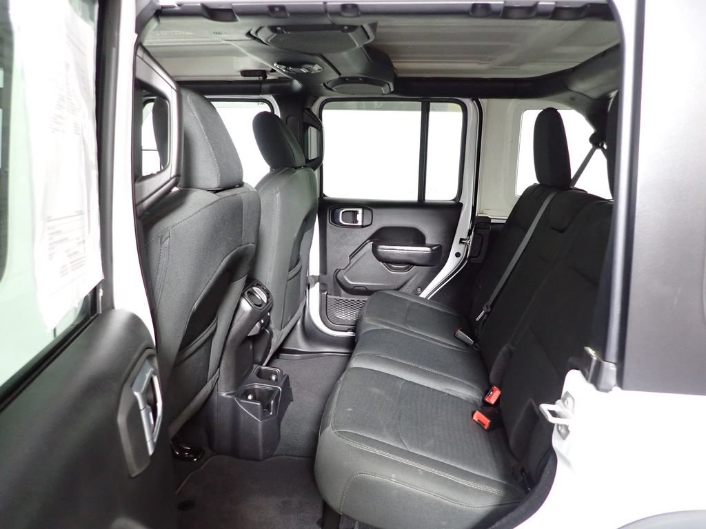 Used 2023 Jeep Wrangler Unlimited Sport AWD/4WD image 28