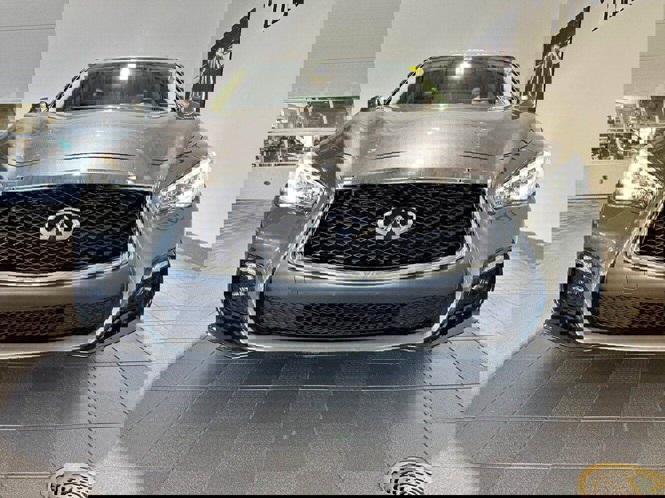 Used 2018 INFINITI Q50 Sport image 2