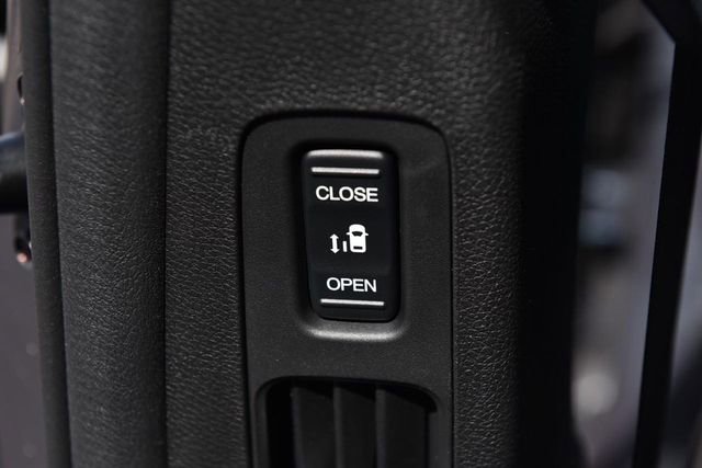 New 2026 Honda Odyssey Touring image 28