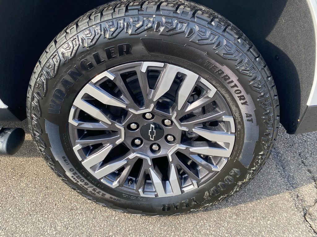 New 2026 Chevrolet Tahoe Z71 w/ Comfort Package image 37