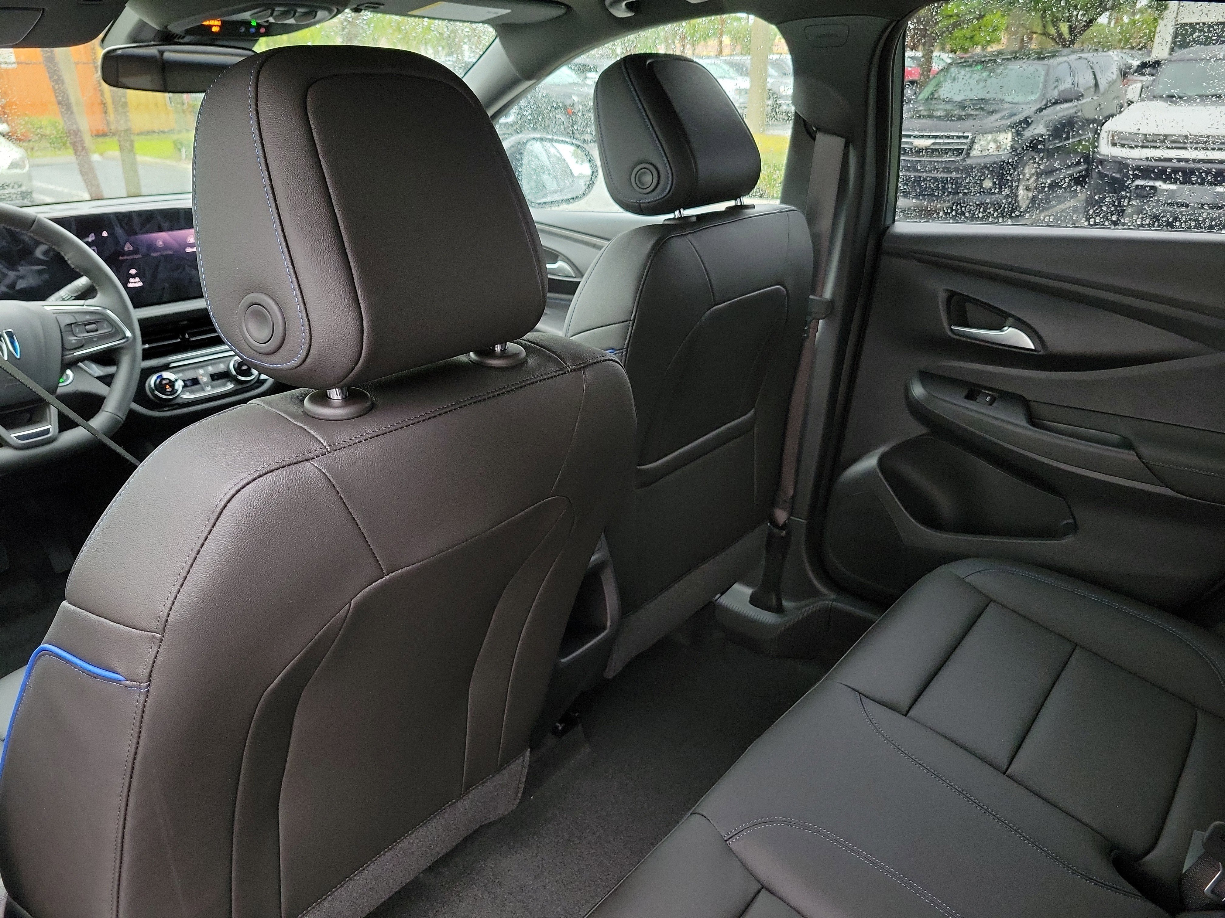 New 2026 Buick Envista Sport Touring image 13