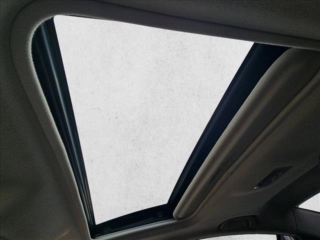 Used 2009 MAZDA MAZDA6 i Grand Touring w/ Moonroof & Bose Pkg image 12