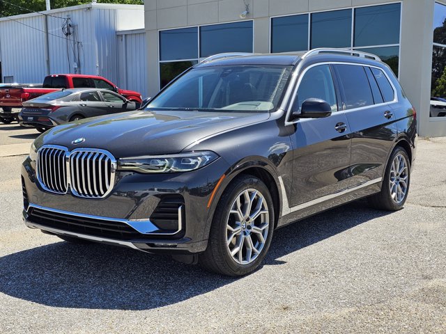 Used 2022 BMW X7 xDrive40i w/ Luxury Seating Package AWD/4WD image 3