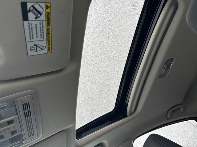 Used 2022 Honda HR-V EX image 25