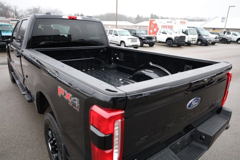 Used 2024 Ford F350 XLT w/ XLT Premium Package image 36