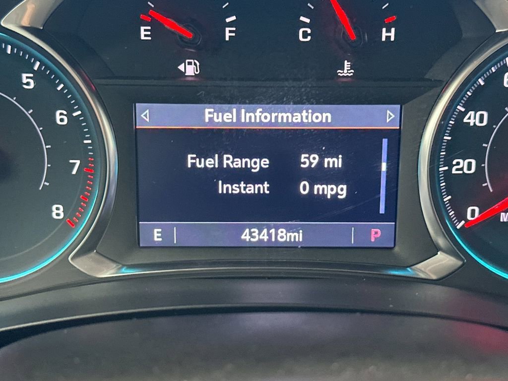 Used 2023 Chevrolet Traverse RS w/ LPO, Floor Liner Package image 28