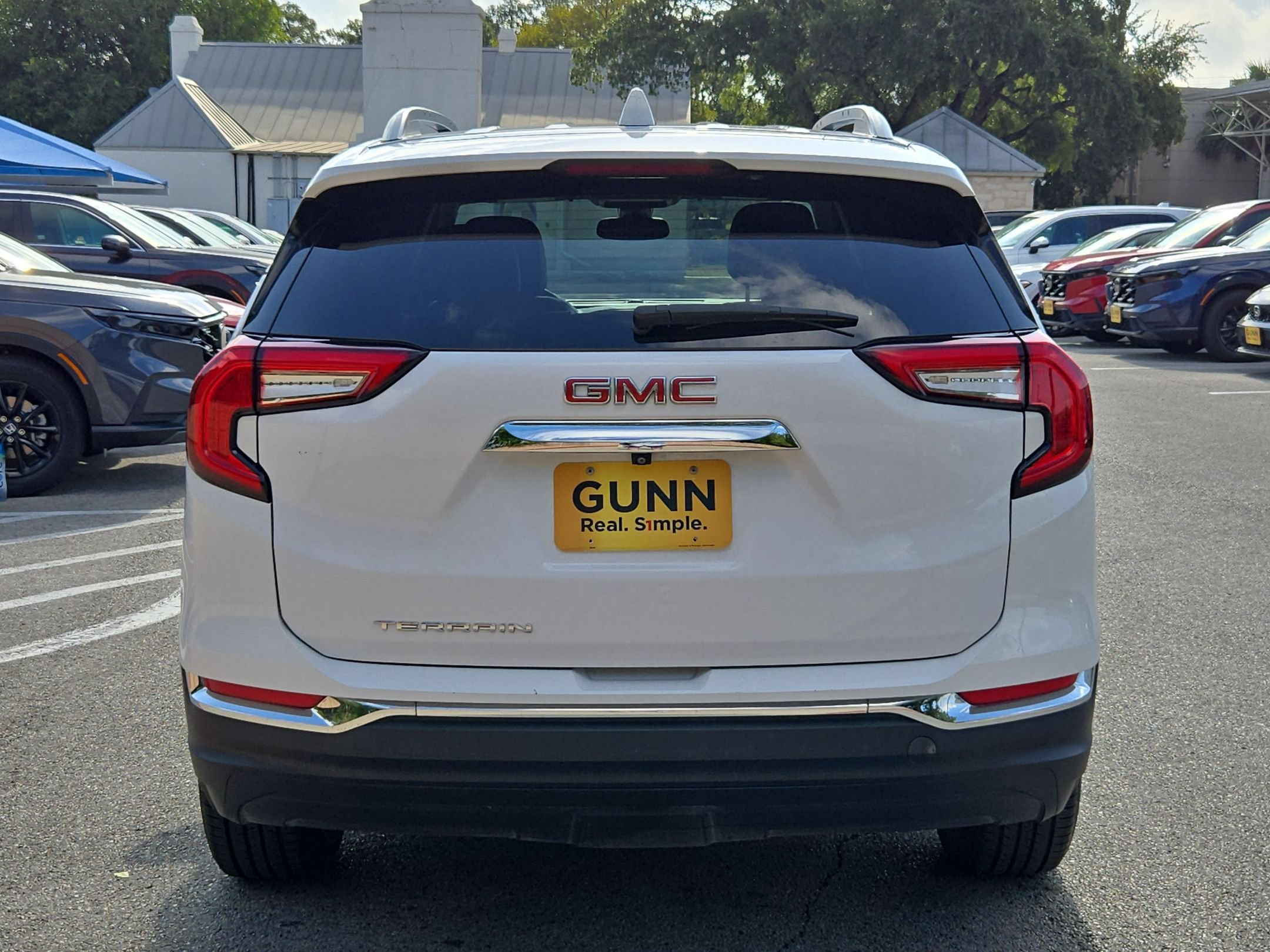 Used 2023 GMC Terrain SLT FWD image 4