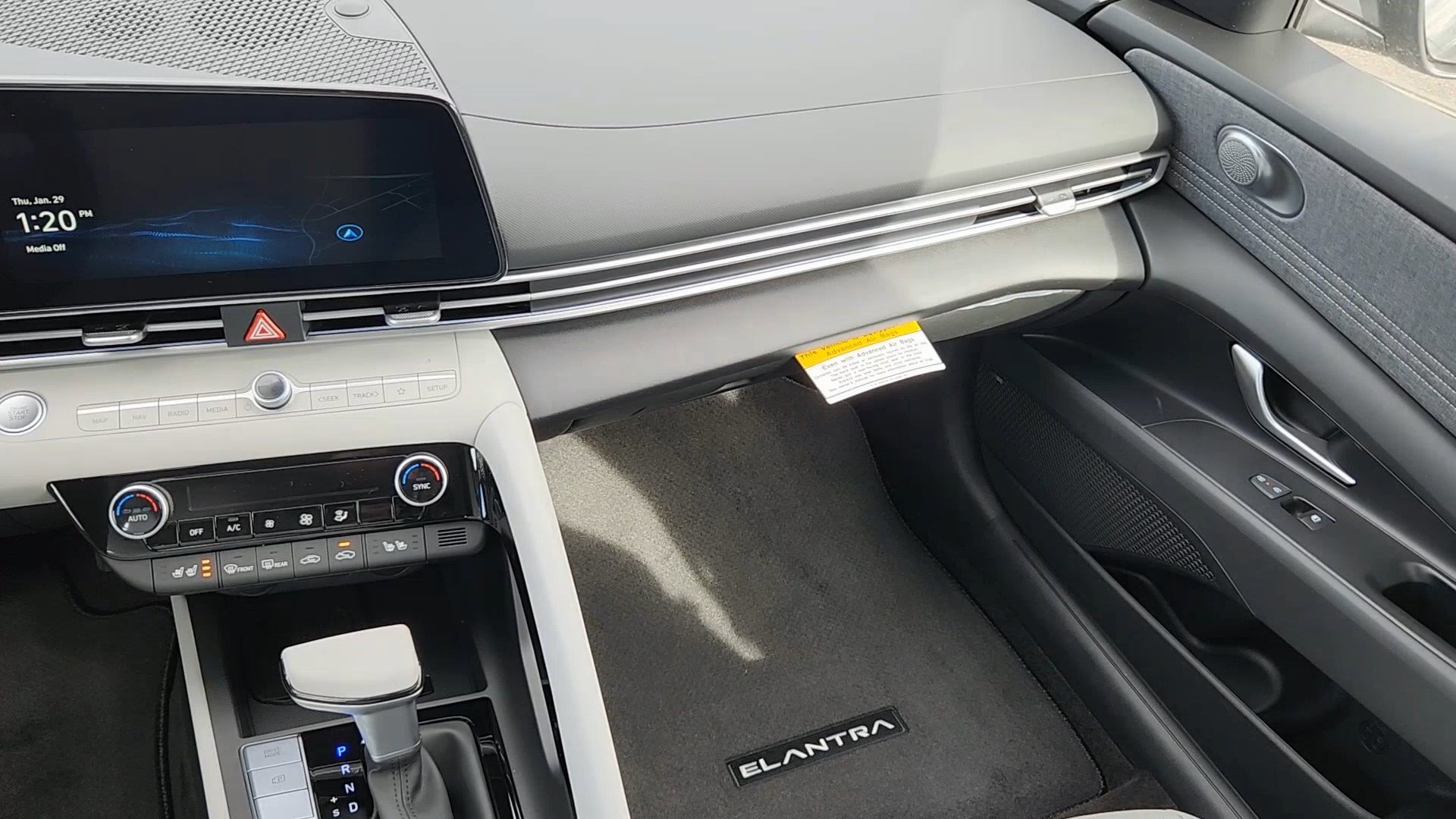 New 2026 Hyundai Elantra Limited image 6