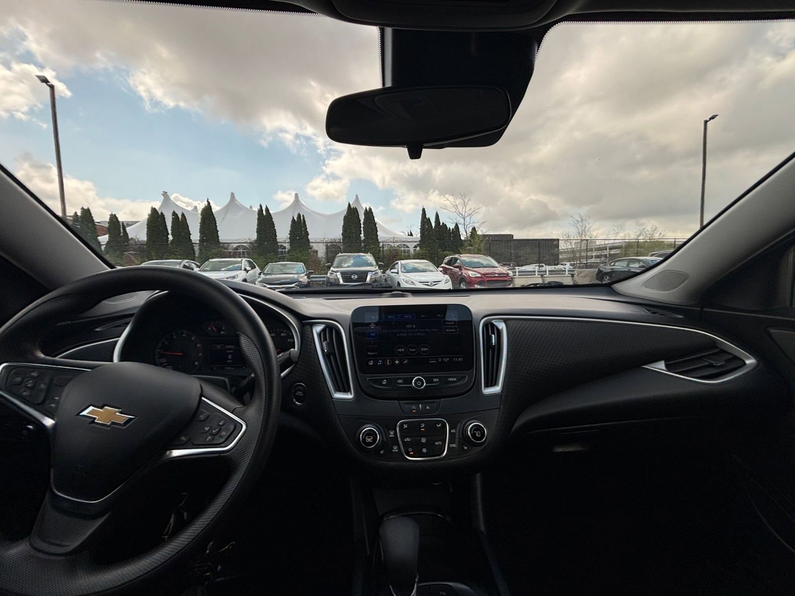 Used 2024 Chevrolet Malibu LT image 34