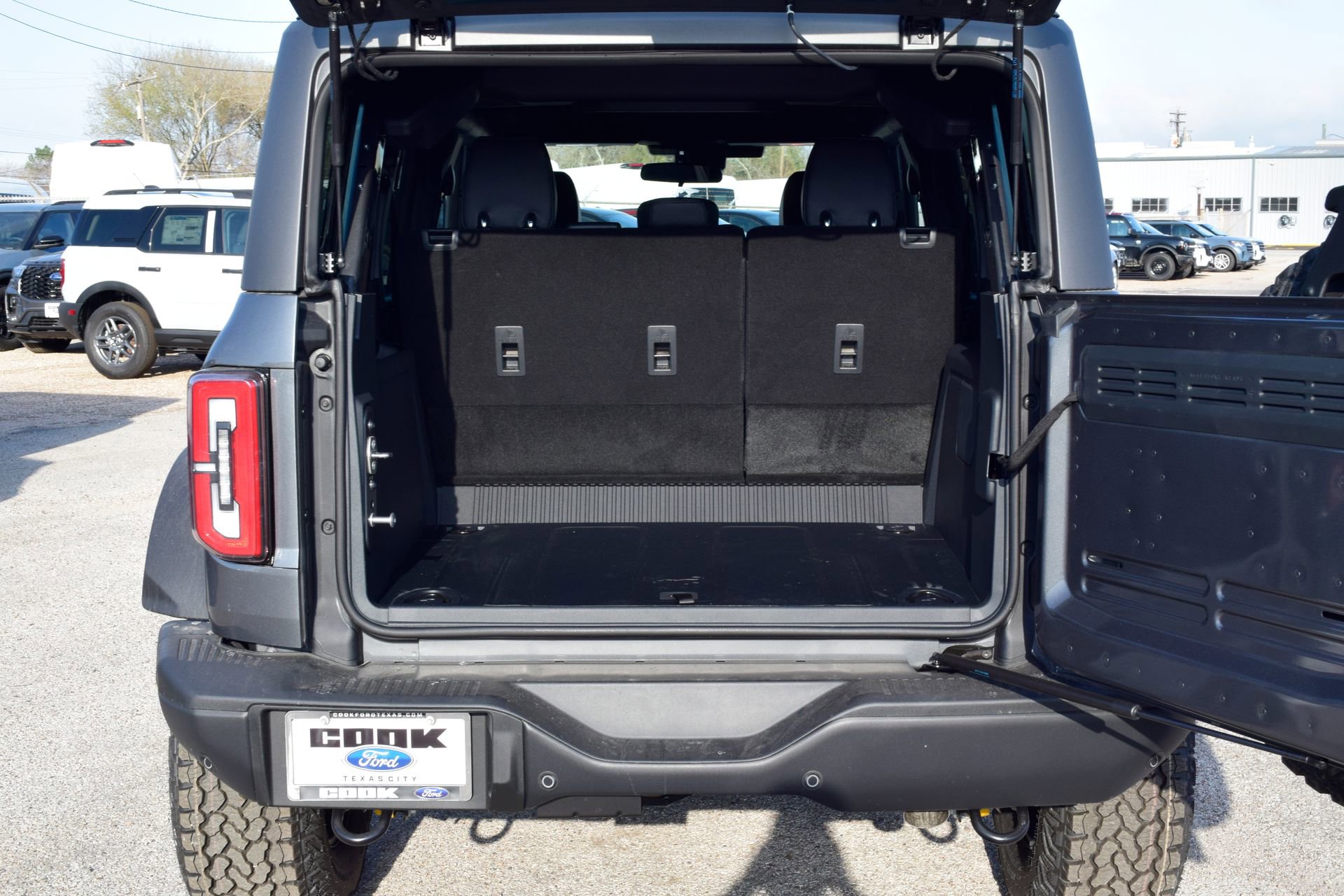 New 2026 Ford Bronco Badlands AWD/4WD image 20