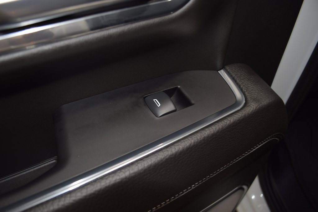 Used 2024 GMC Sierra 3500 Denali w/ Denali Reserve Package image 49