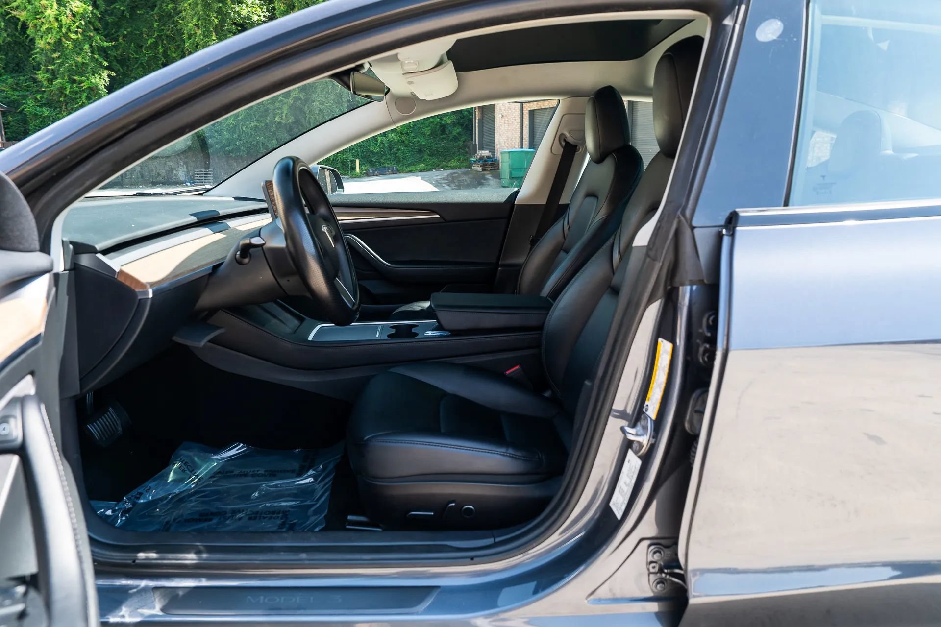 Used 2023 Tesla Model 3 Standard Range RWD image 15