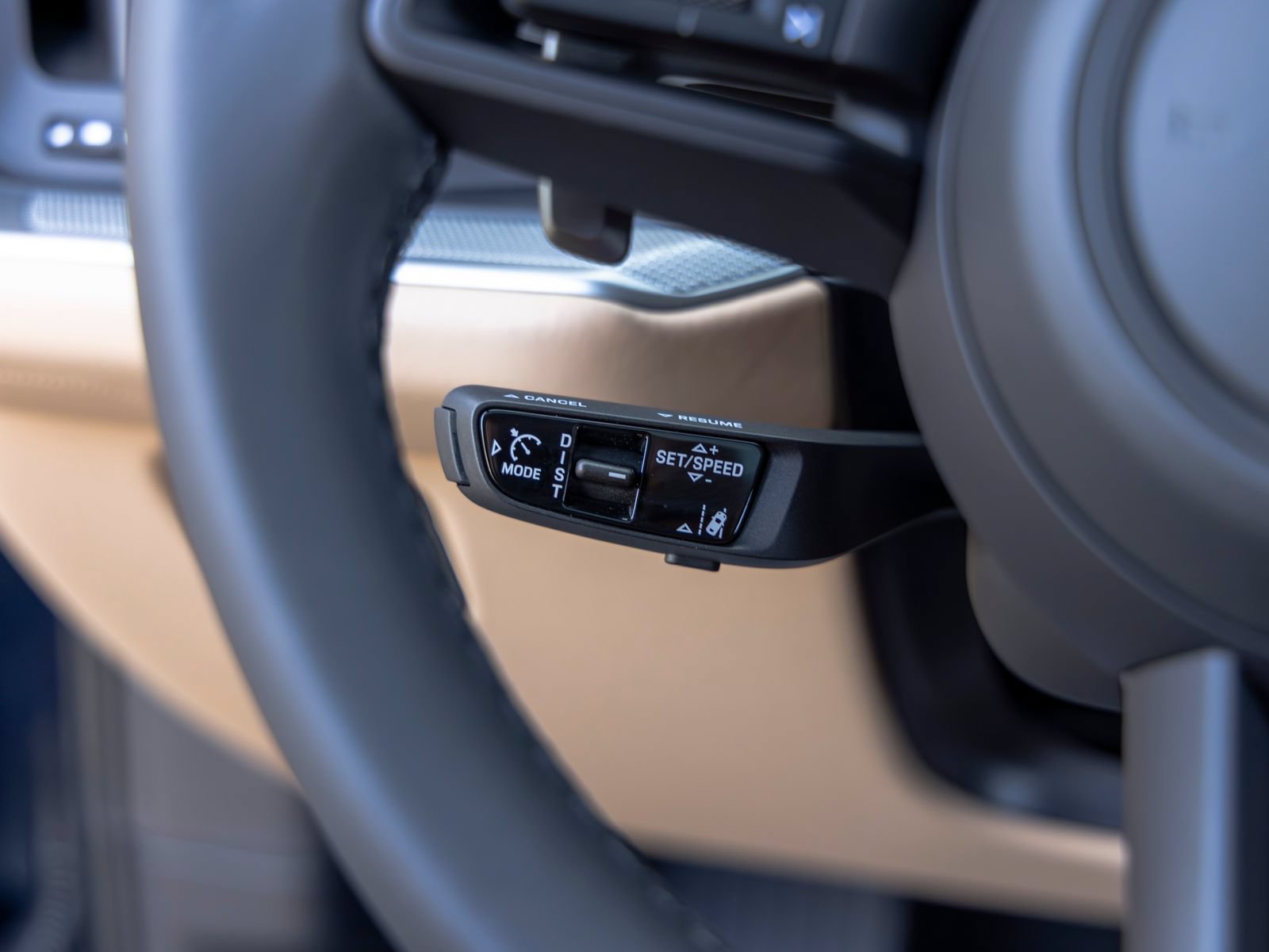 New 2026 Porsche Cayenne Coupe AWD/4WD image 36