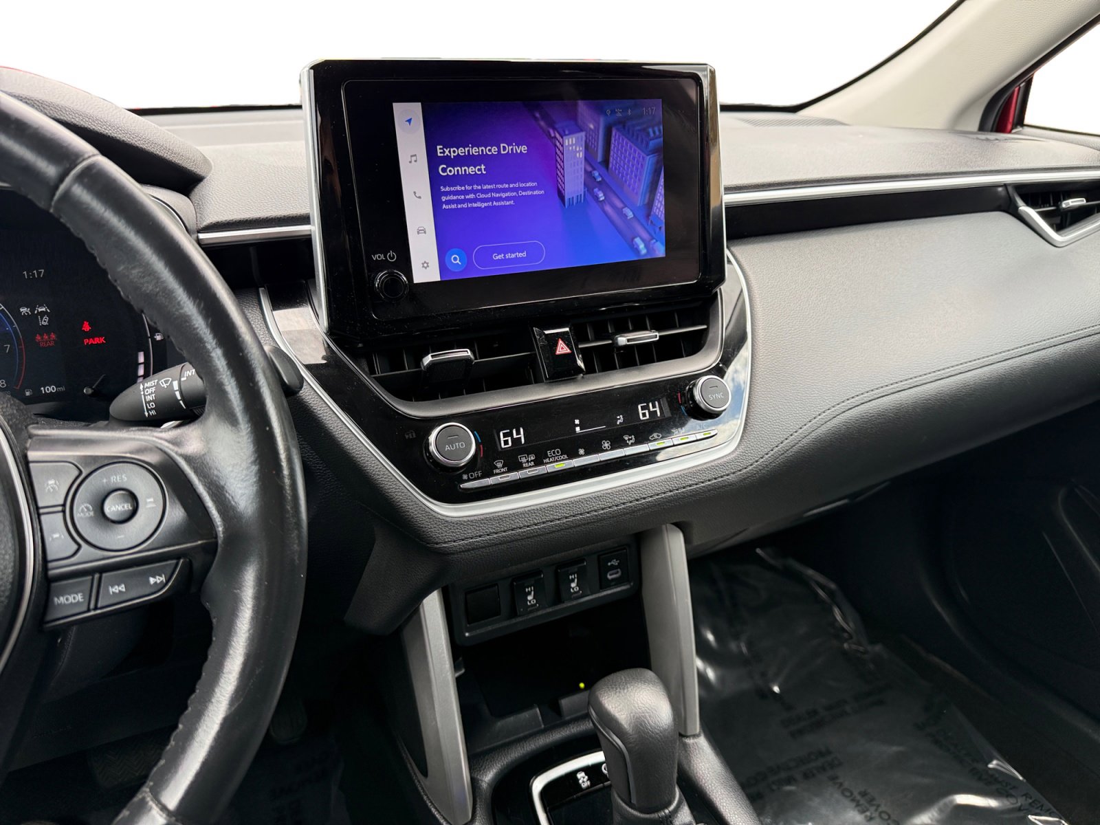 Used 2024 Toyota Corolla Cross XLE FWD image 12
