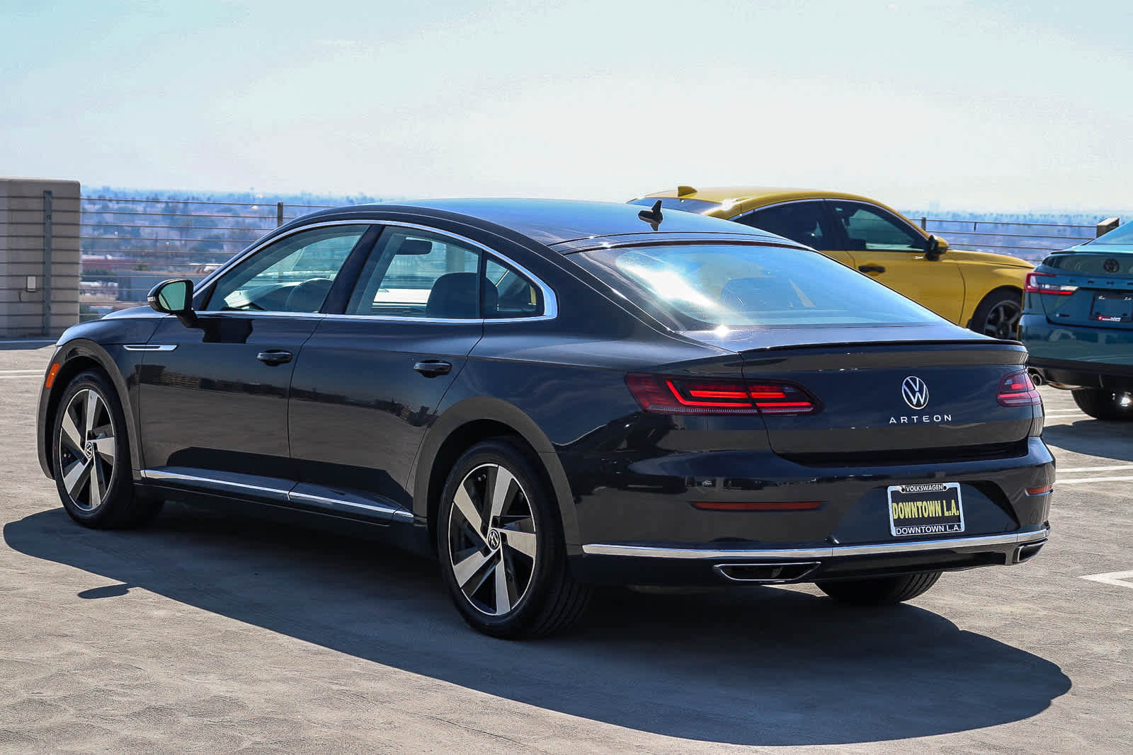 Used 2021 Volkswagen Arteon SE image 6