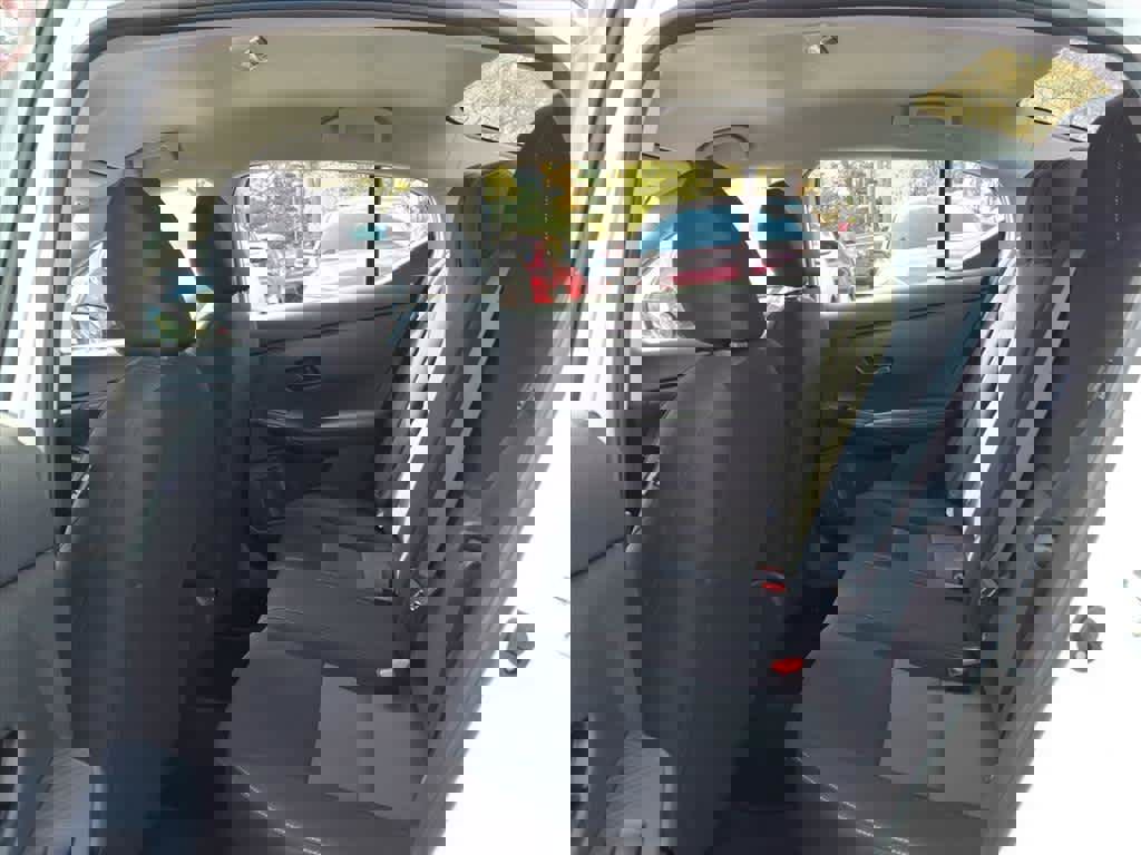 Used 2025 Nissan Sentra SV w/ All-Weather Package image 15