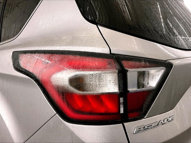 Used 2017 Ford Escape Titanium w/ Equipment Group 301A AWD/4WD image 28