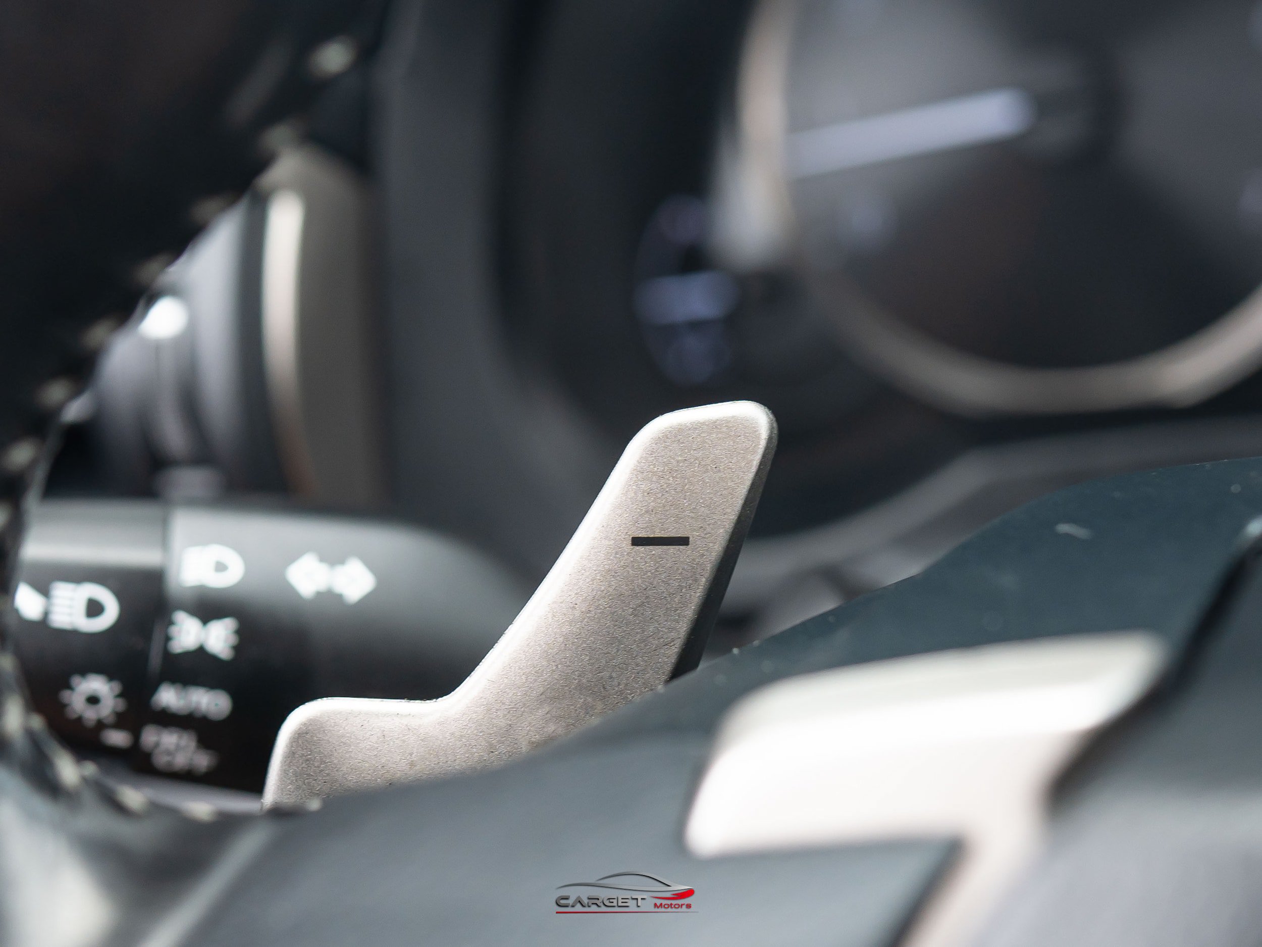 Used 2018 Lexus IS 300 AWD w/ Comfort Package image 28
