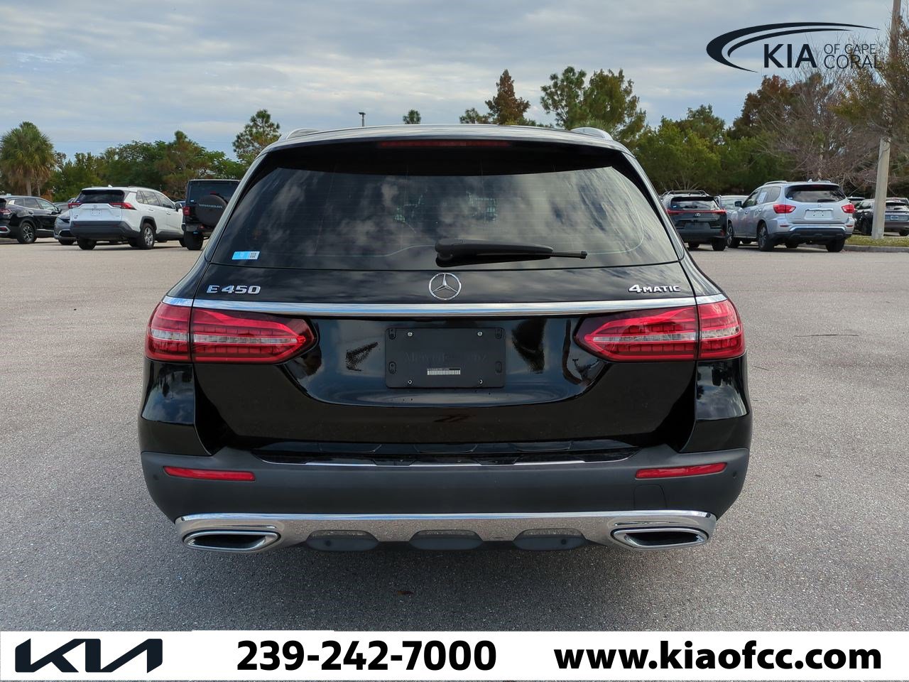 Used 2023 Mercedes-Benz E 450 4MATIC All-Terrain Wagon w/ Premium Package image 6