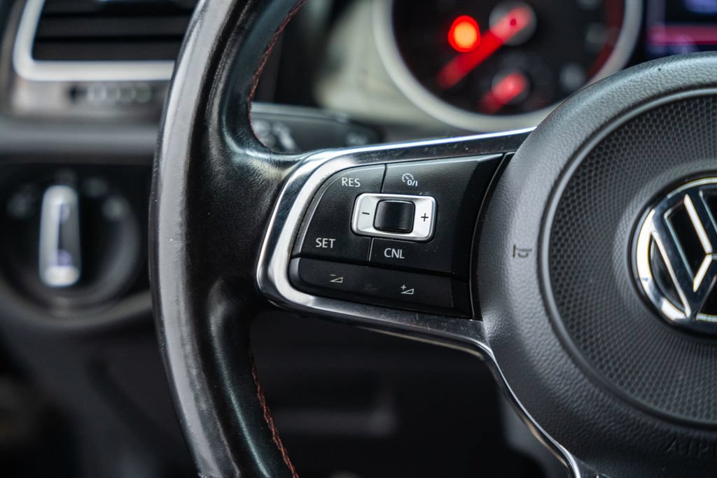 Used 2017 Volkswagen GTI S FWD image 28