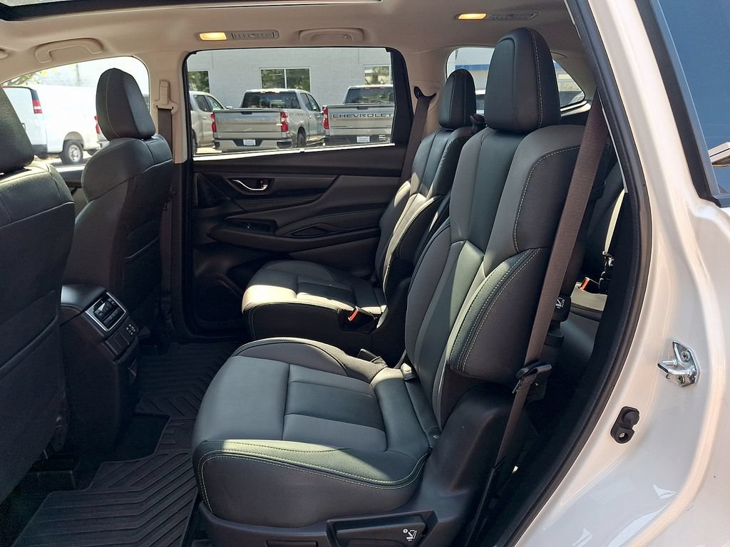 Used 2023 Subaru Ascent Onyx Edition AWD/4WD image 13