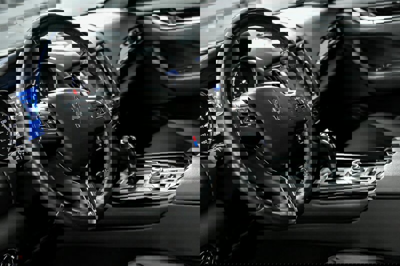 Used 2018 Maserati Levante image 22