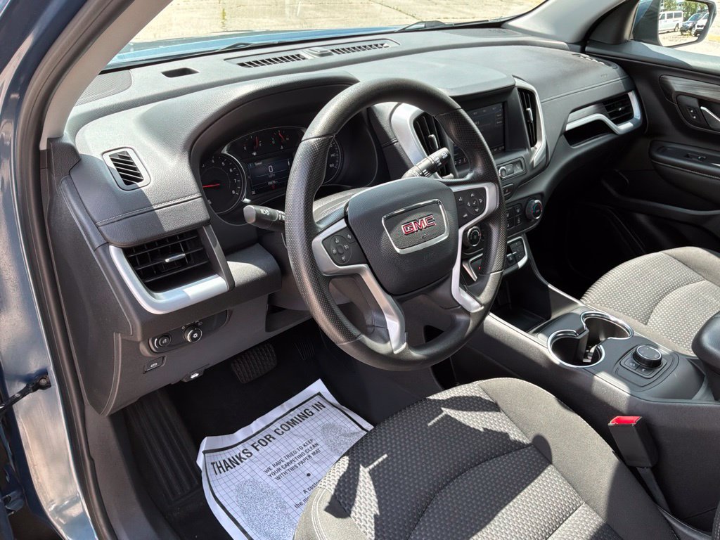Used 2024 GMC Terrain SLE AWD/4WD image 11