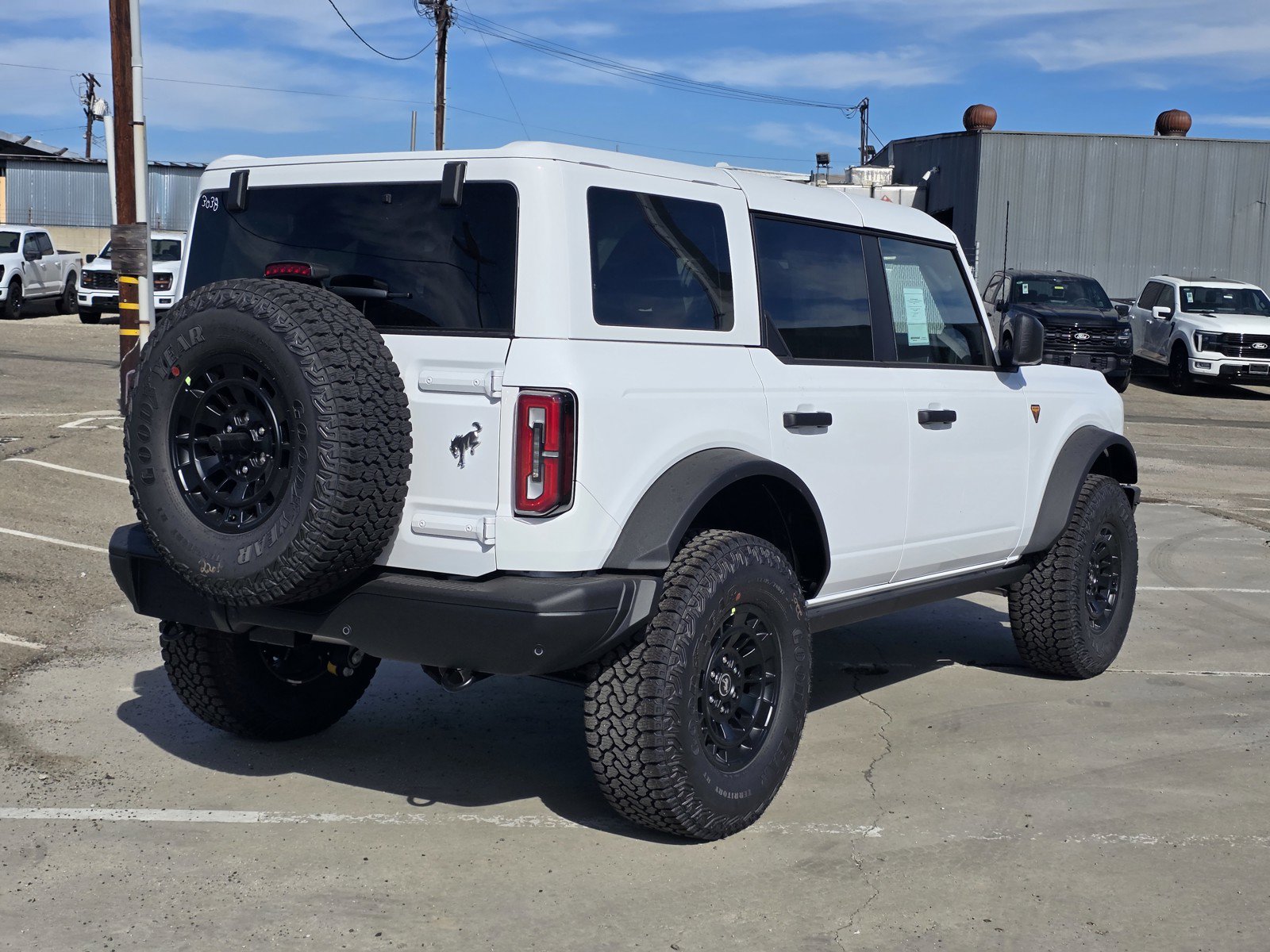 New 2026 Ford Bronco Badlands AWD/4WD image 4