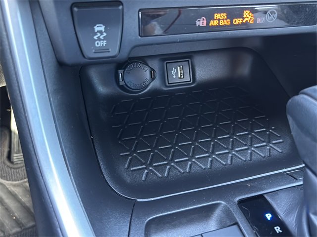 Used 2023 Toyota RAV4 XLE image 29