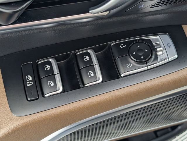 Used 2021 Kia Telluride SX w/ SX Prestige Package image 12