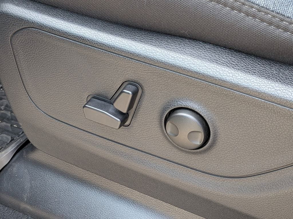 New 2026 RAM 1500 Big Horn AWD/4WD image 21