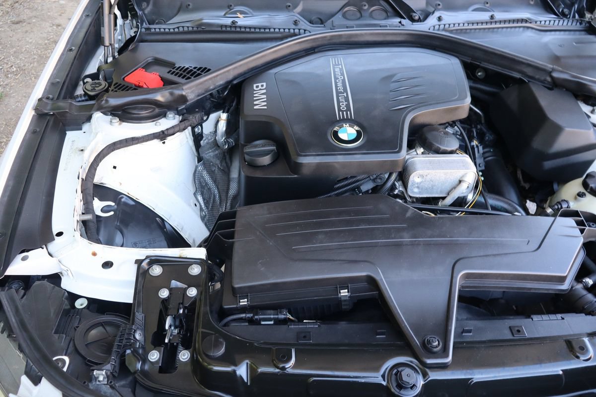 Used 2015 BMW 328i Gran Turismo xDrive AWD/4WD image 38