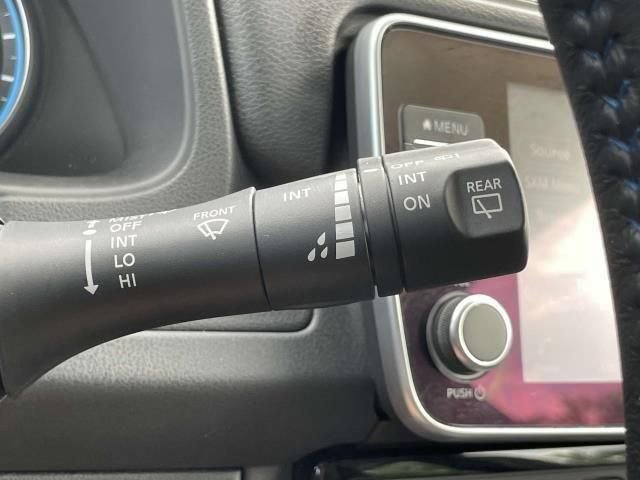 Certified 2022 Nissan Leaf SV Plus image 25