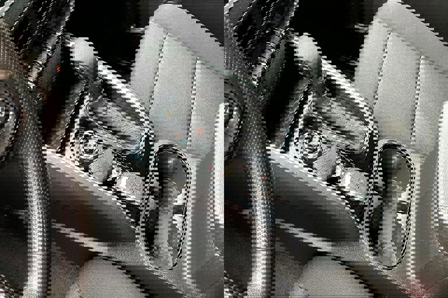 Used 2024 Chevrolet Colorado Trail Boss w/ Technology Package image 11