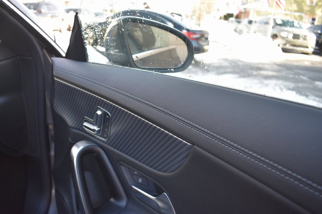 Used 2025 Mercedes-Benz CLA 250 image 23