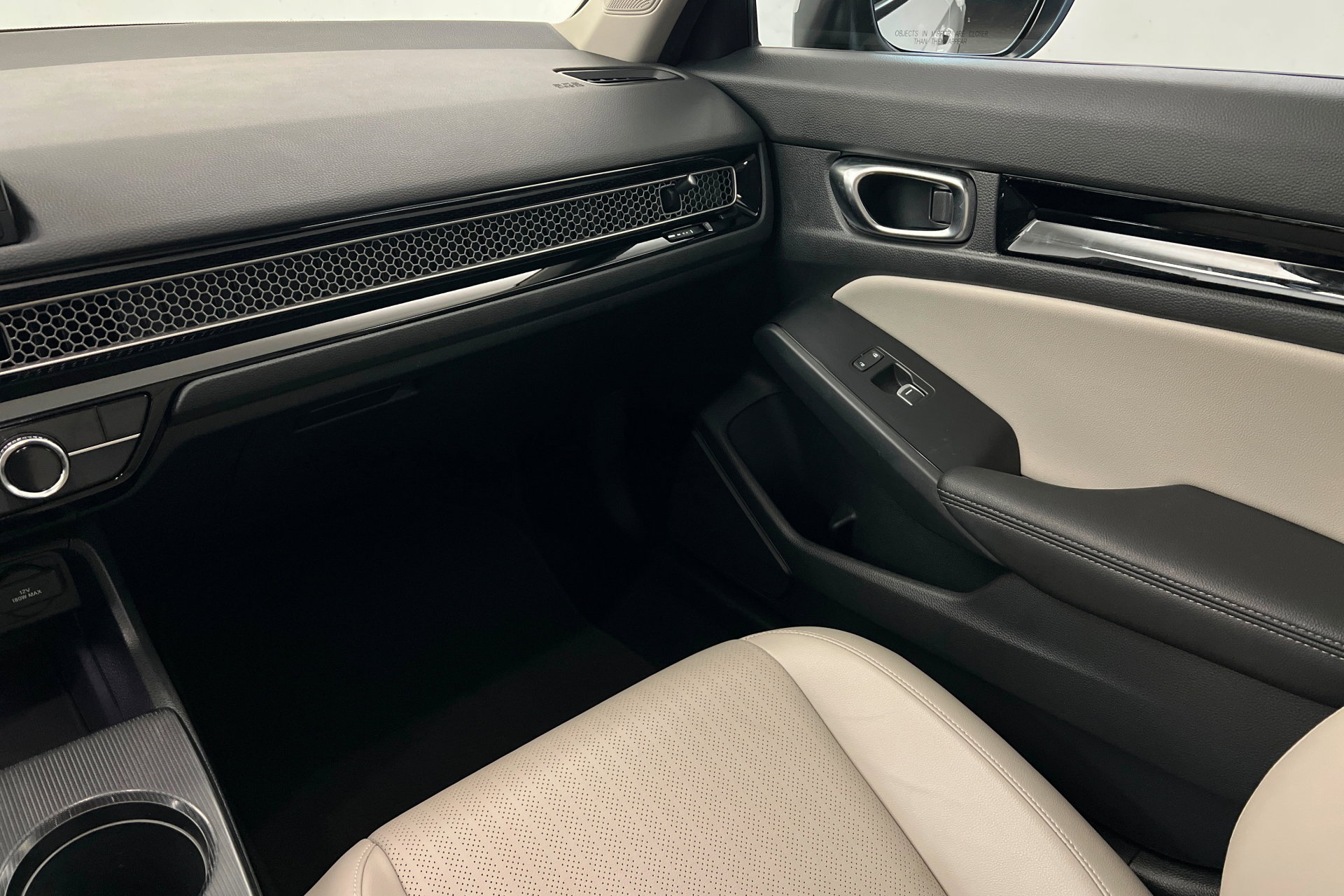 Used 2024 Honda Civic EX-L image 10