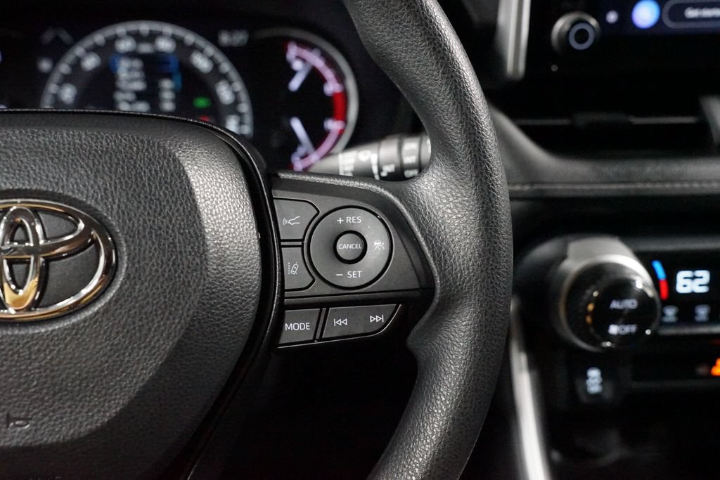 Certified 2023 Toyota RAV4 XLE FWD image 13