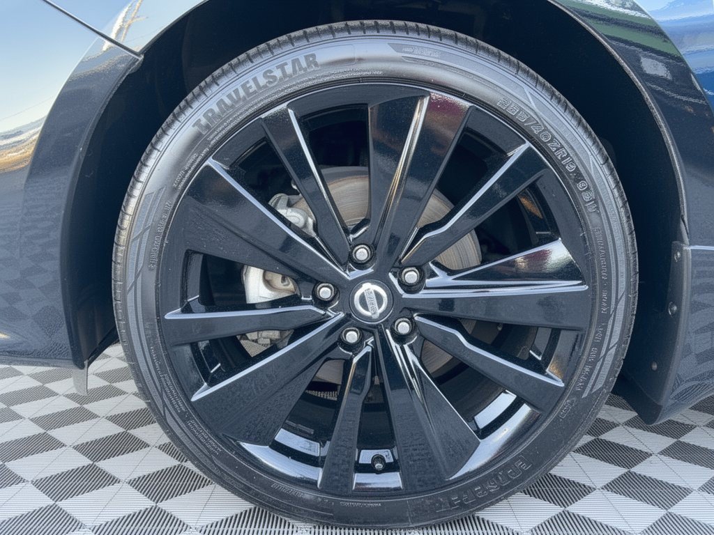 Used 2021 Nissan Altima 2.5 SR AWD/4WD image 13