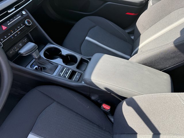 Certified 2025 Hyundai Sonata SE image 21