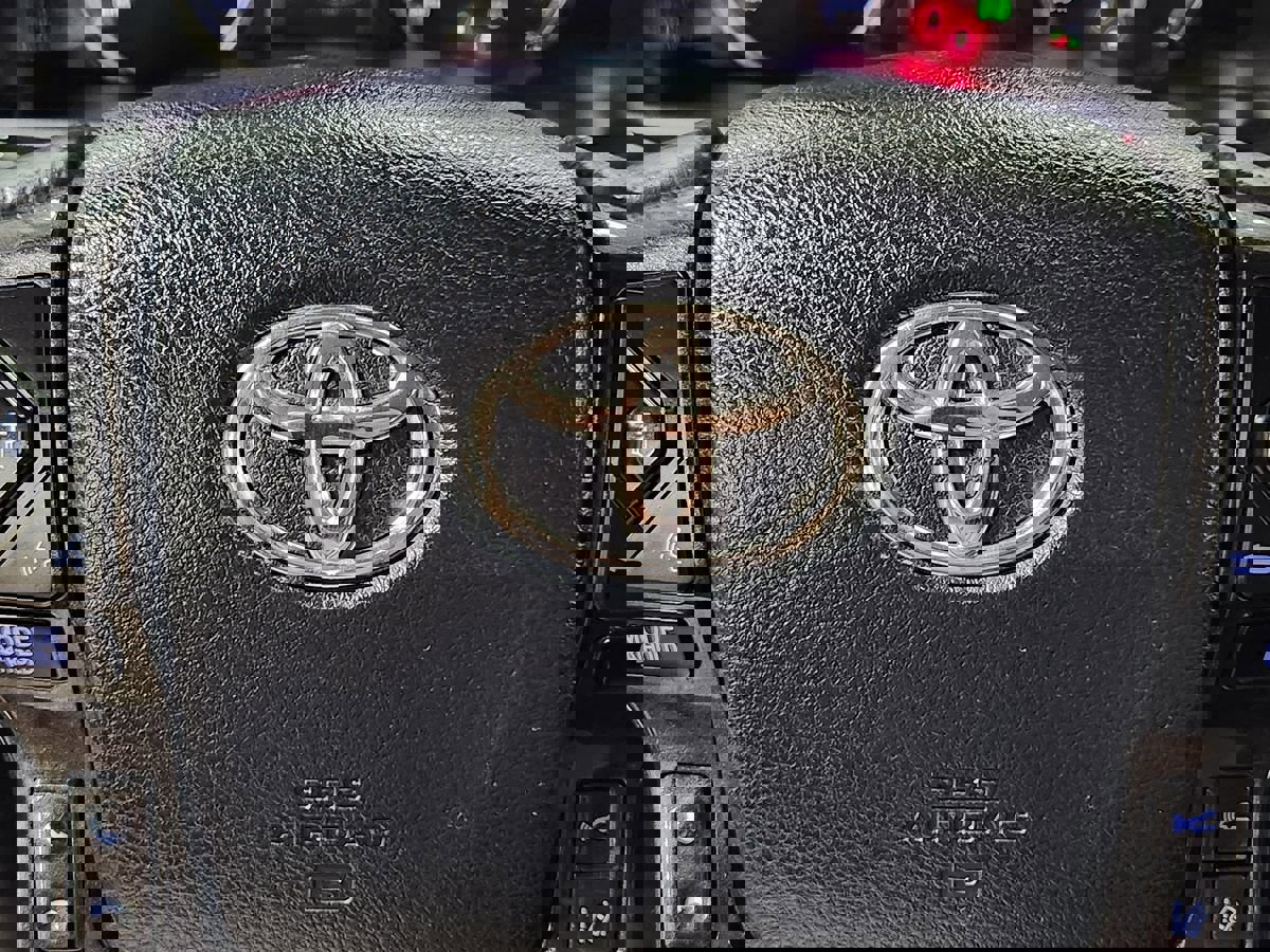 Used 2021 Toyota 4Runner Nightshade image 51