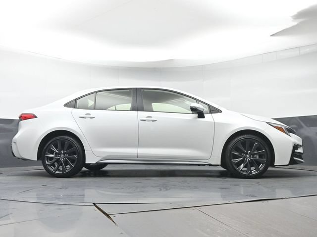 Certified 2025 Toyota Corolla SE w/ Convenience Package FWD image 36