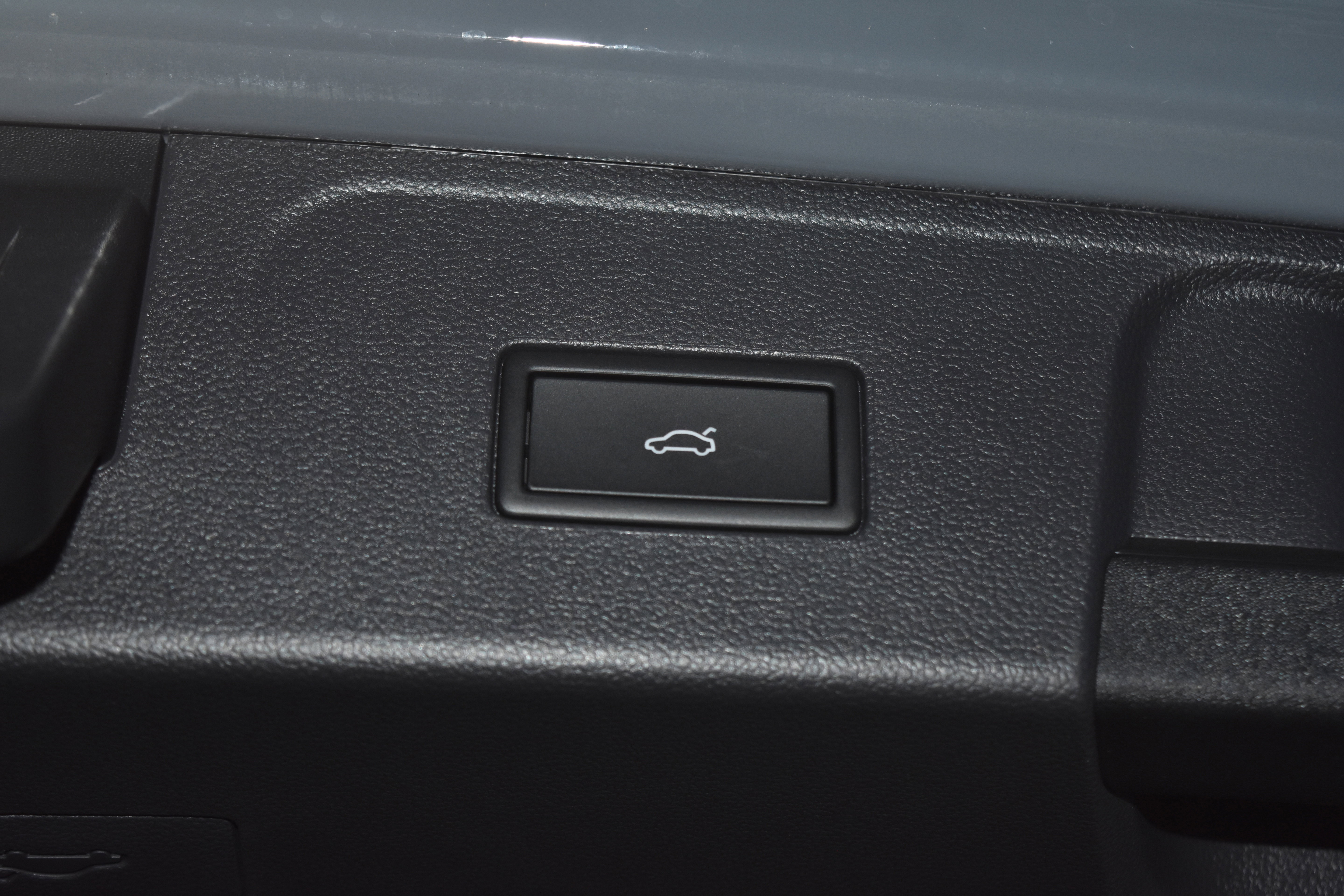 New 2026 Volkswagen Atlas SE image 26