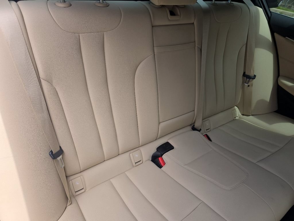 Used 2017 BMW 530i xDrive AWD/4WD image 18