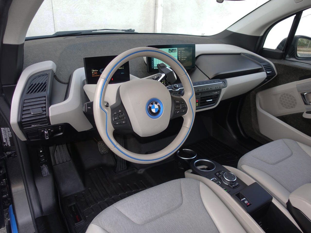 Used 2015 BMW i3 w/ Range Extender RWD image 31
