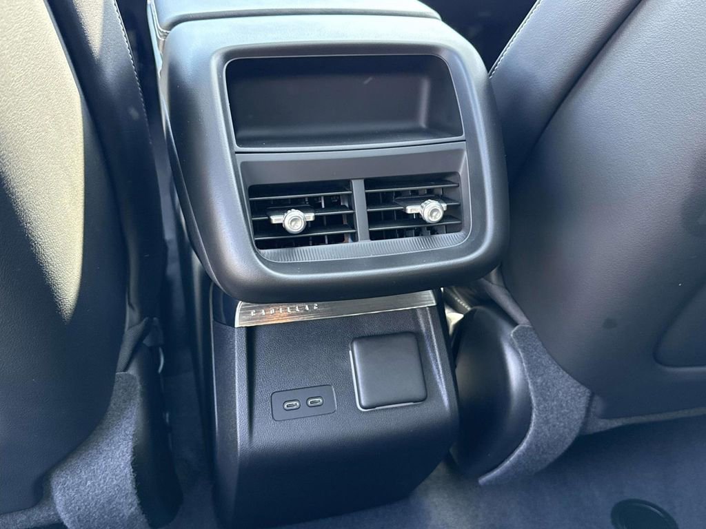 Used 2025 Cadillac Lyriq Sport image 14