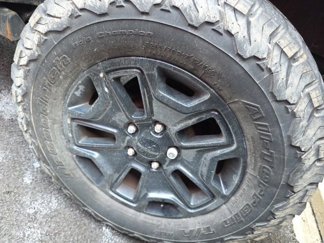 Used 2017 Jeep Wrangler Willys Wheeler image 7