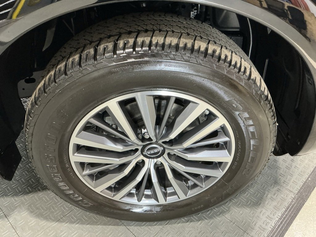 Used 2024 Nissan Armada SL w/ Captain's Chairs Package image 46