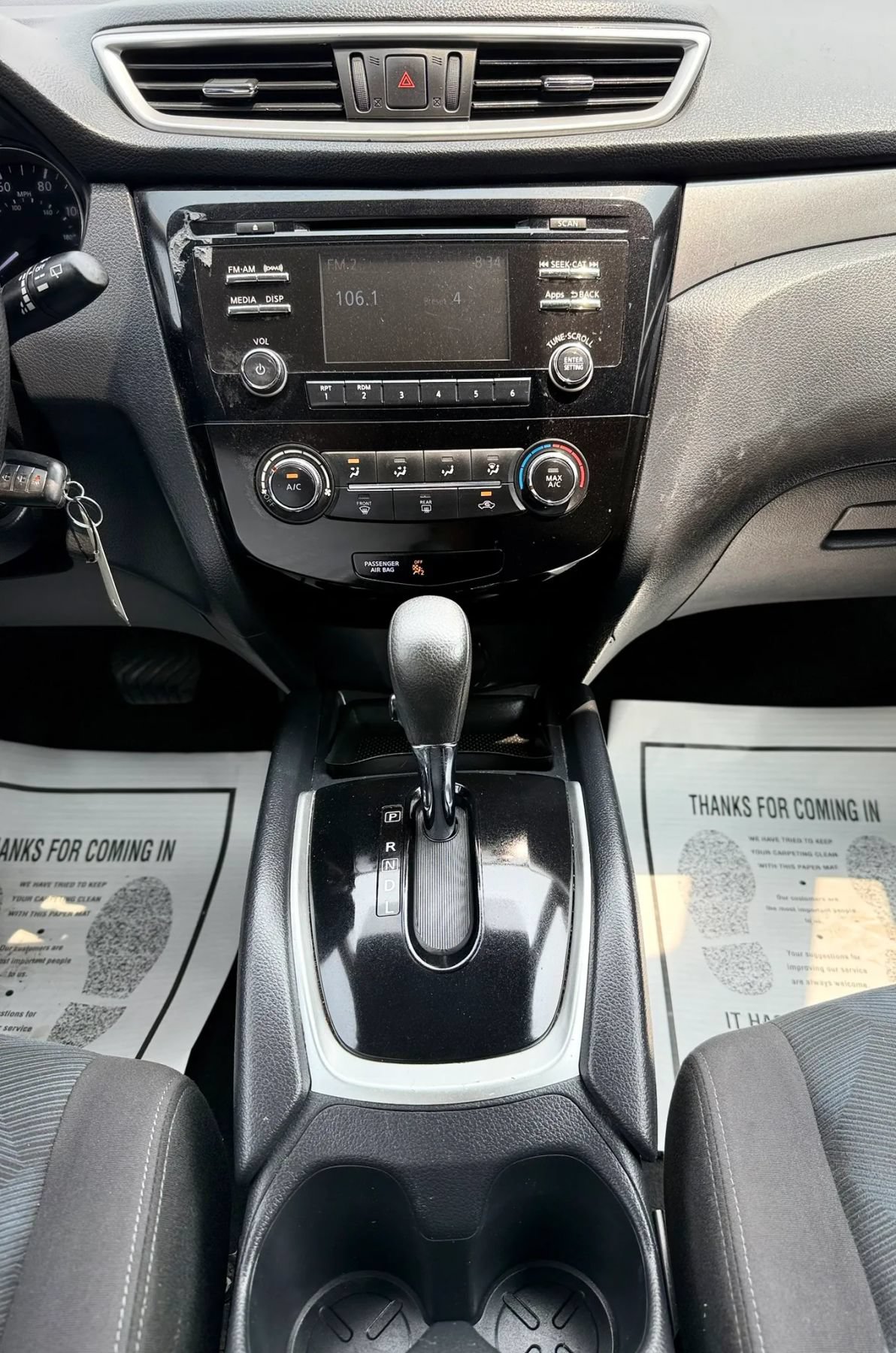 Used 2016 Nissan Rogue S FWD image 17