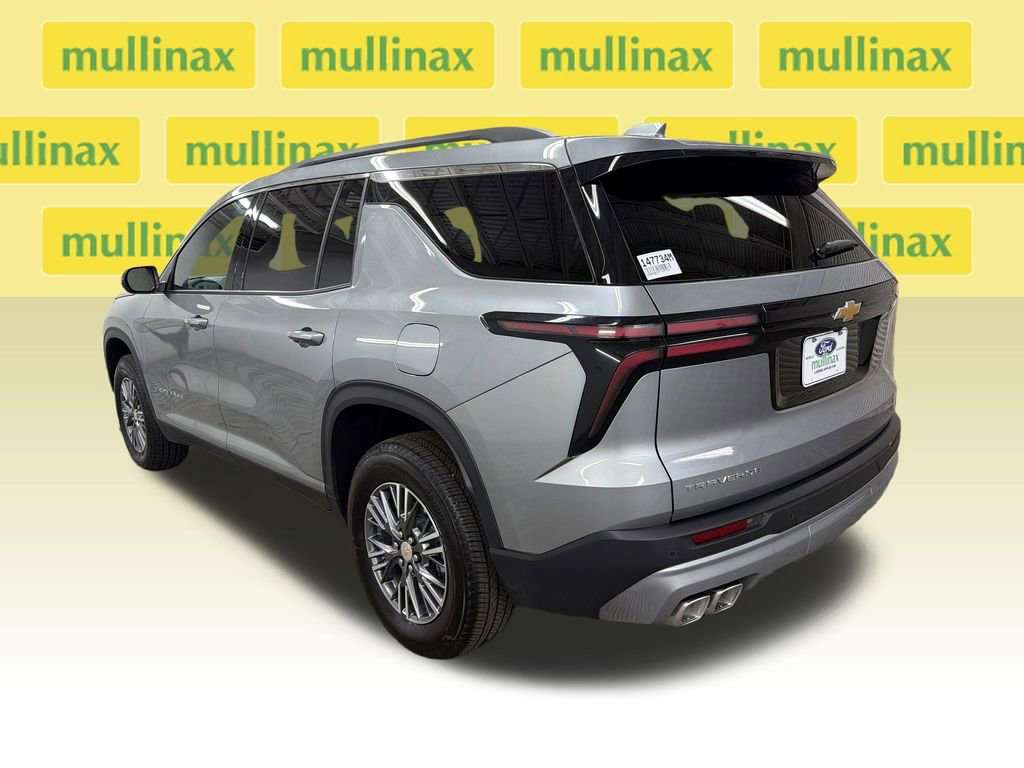 Used 2026 Chevrolet Traverse LT FWD image 10